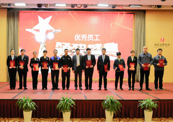 FWP3AMZAVM21U67EP5XL56